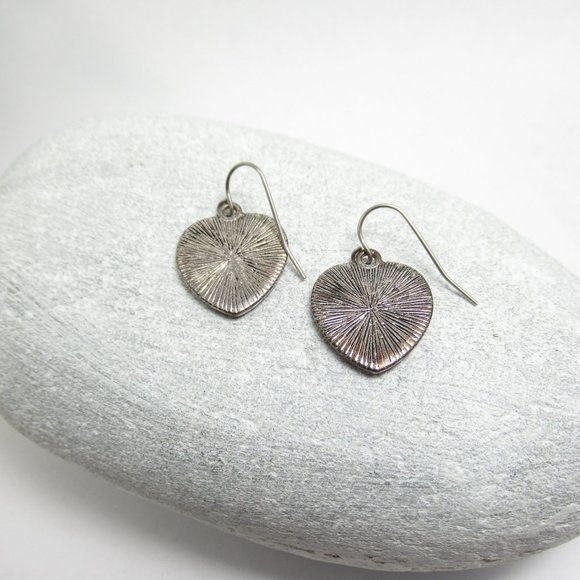 Heart Earrings - Picture 4 of 5